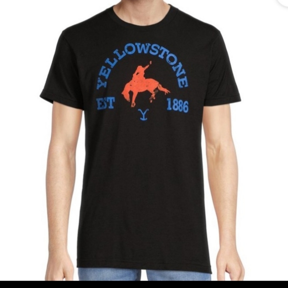 NWT YELLOWSTONE TEE SZ S